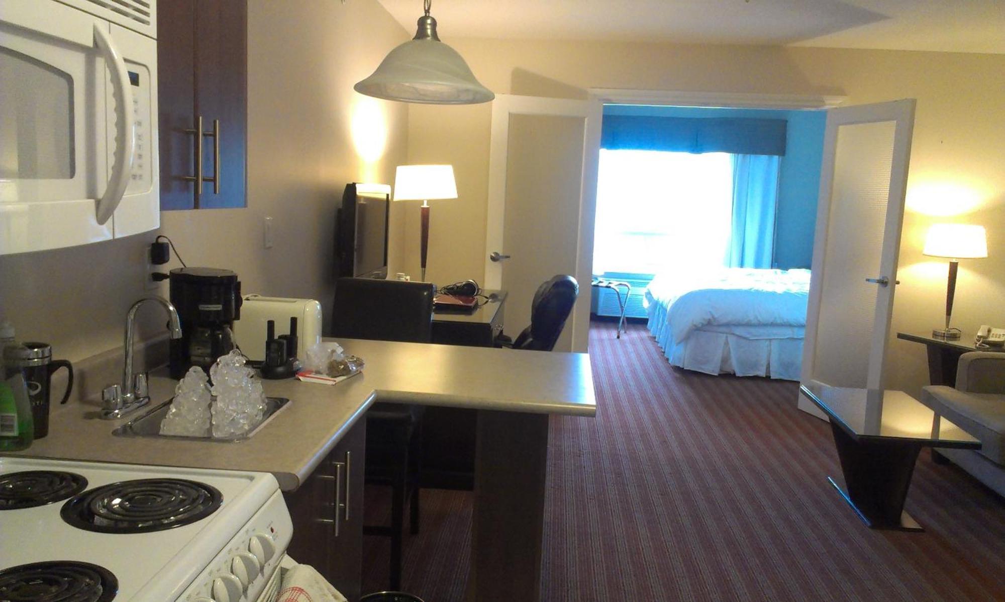Sigma Inn & Suites Hudson'S Hope Hudson Hope 외부 사진