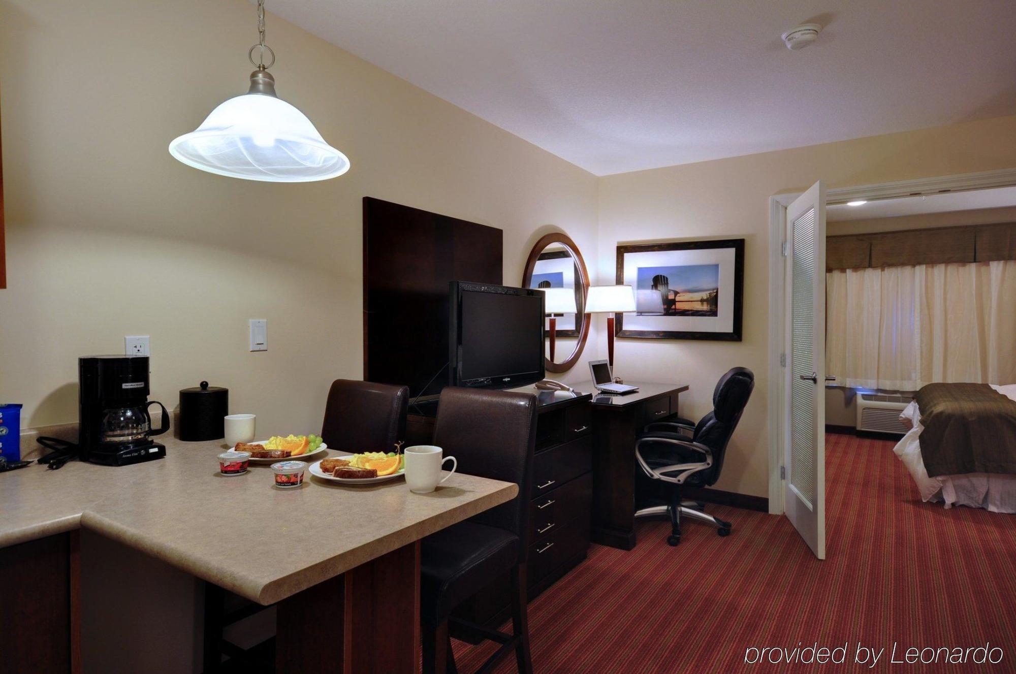 Sigma Inn & Suites Hudson'S Hope Hudson Hope 객실 사진