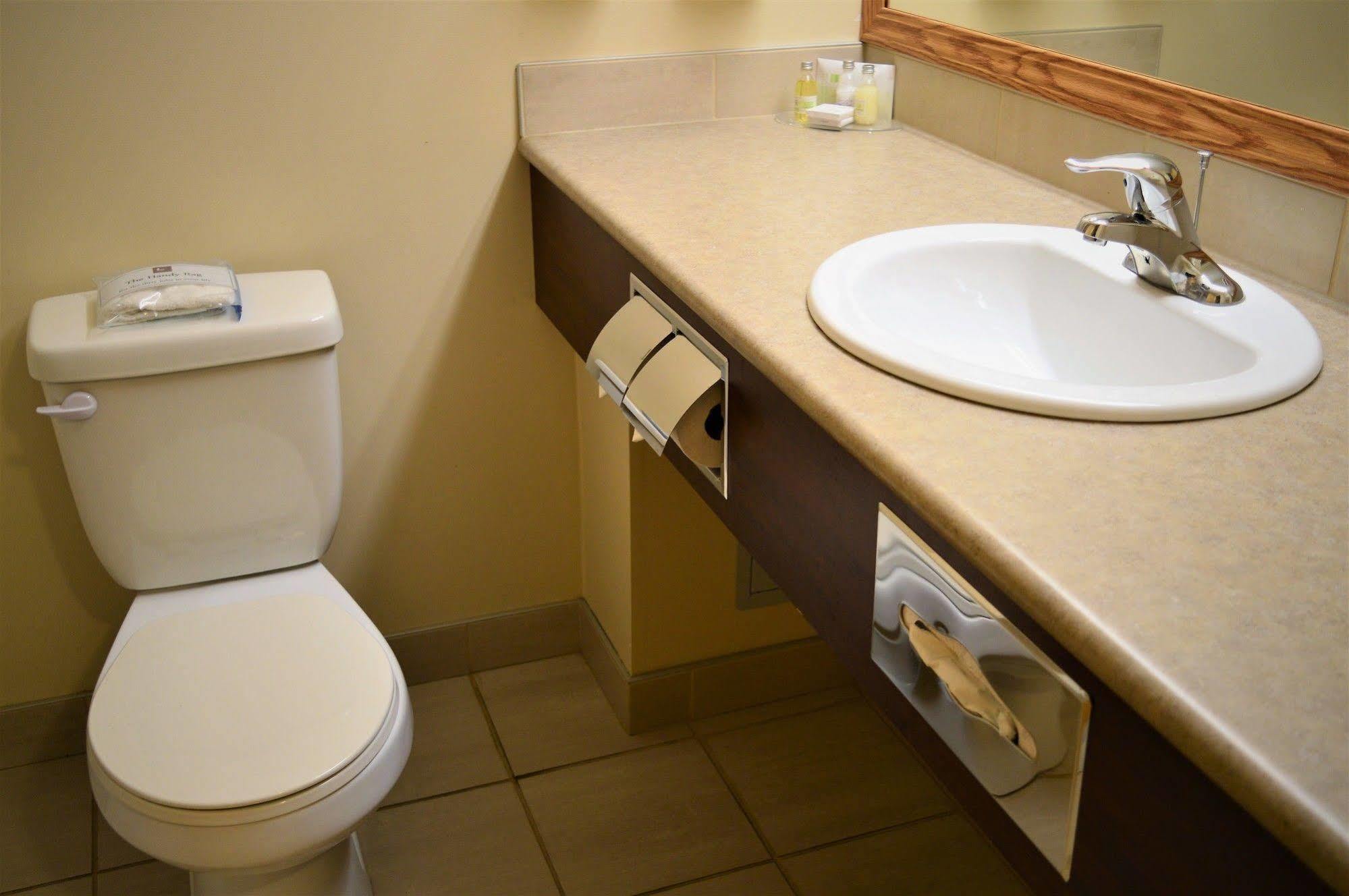 Sigma Inn & Suites Hudson'S Hope Hudson Hope 외부 사진