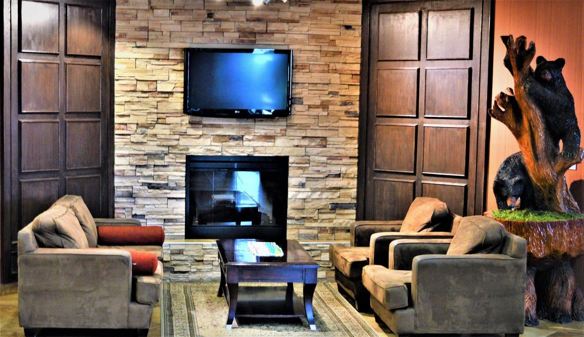 Sigma Inn & Suites Hudson'S Hope Hudson Hope 외부 사진